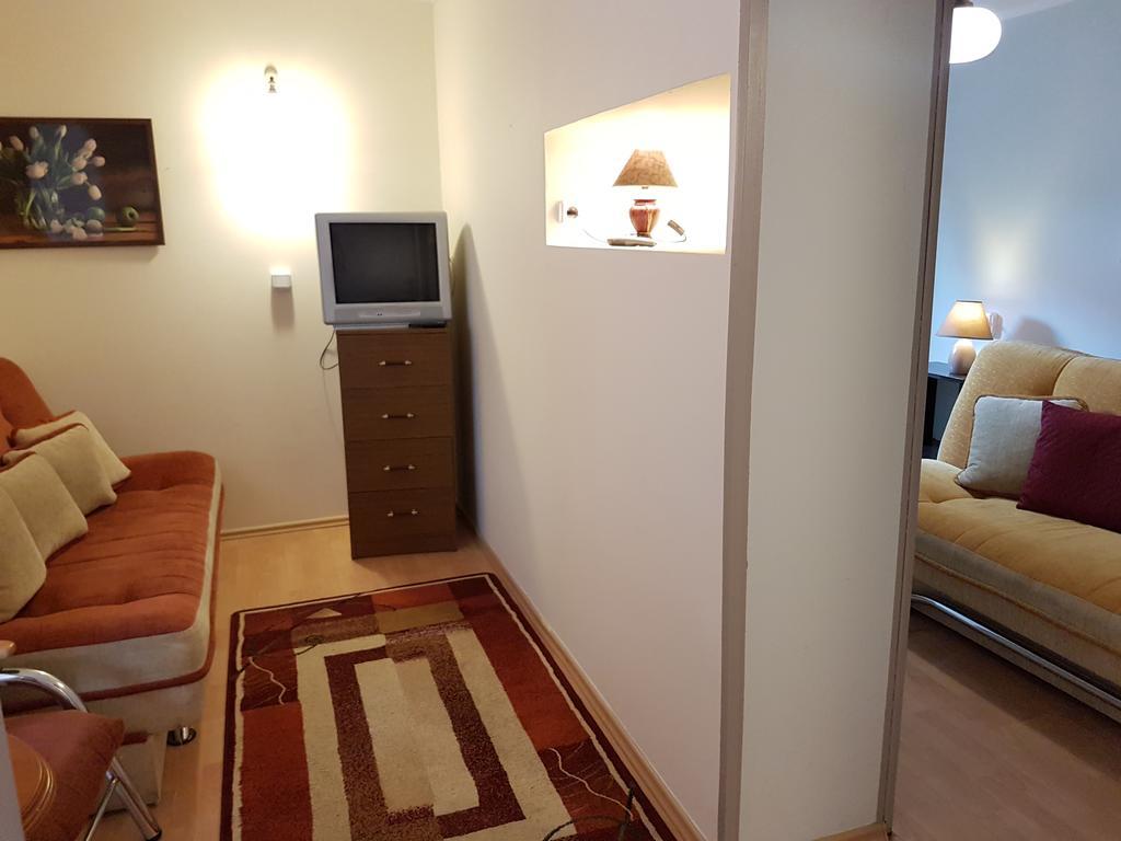Dom Goscinny Marta - Pokoje, Apartamenty, Domki 크리니차 모르스카 객실 사진